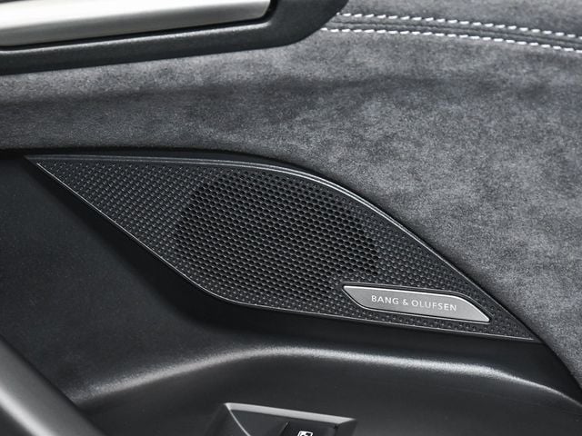 2025 Audi S6 Sportback e-tron Prestige - 22948367 - 21