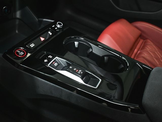 2025 Audi S6 Sportback e-tron Prestige - 22948367 - 53