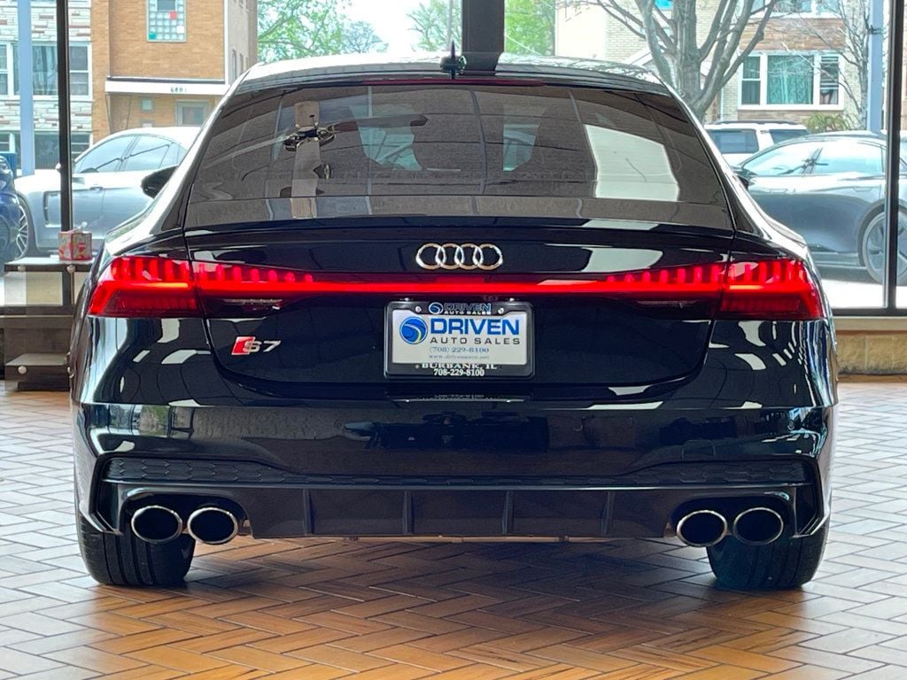 2025 Audi S7 2.9 TFSI Prestige - 23015810 - 11