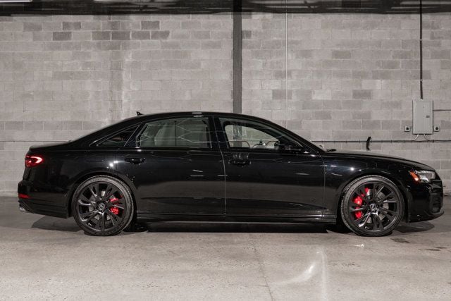 2025 Audi S8 4.0 TFSI - 22987044 - 1