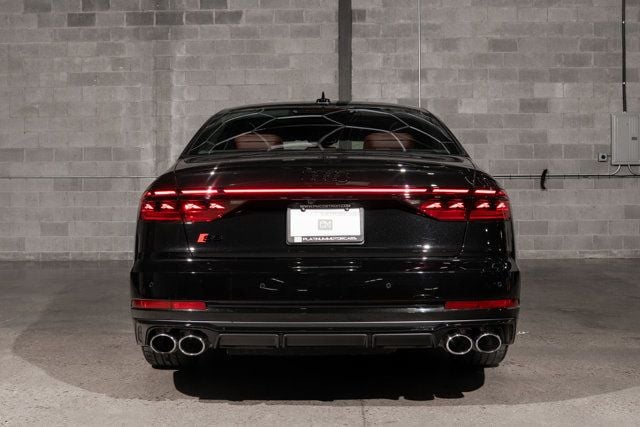 2025 Audi S8 4.0 TFSI - 22987044 - 3
