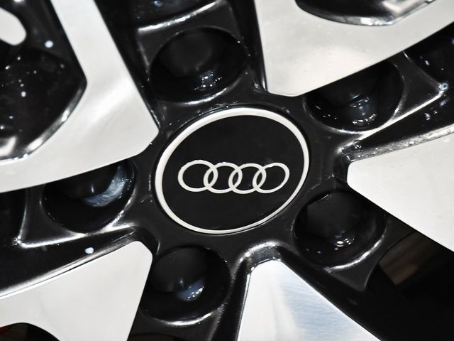 2025 Audi SQ5 3.0T Premium Plus - 22977310 - 81