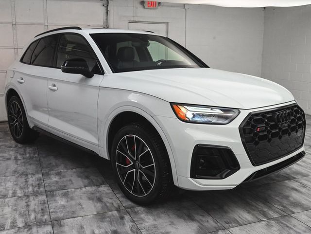 2025 Audi SQ5 Premium Plus - 22935531 - 2