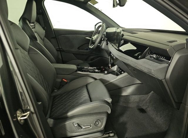 2025 Audi SQ6 e-tron Premium Plus quattro - 23083266 - 1
