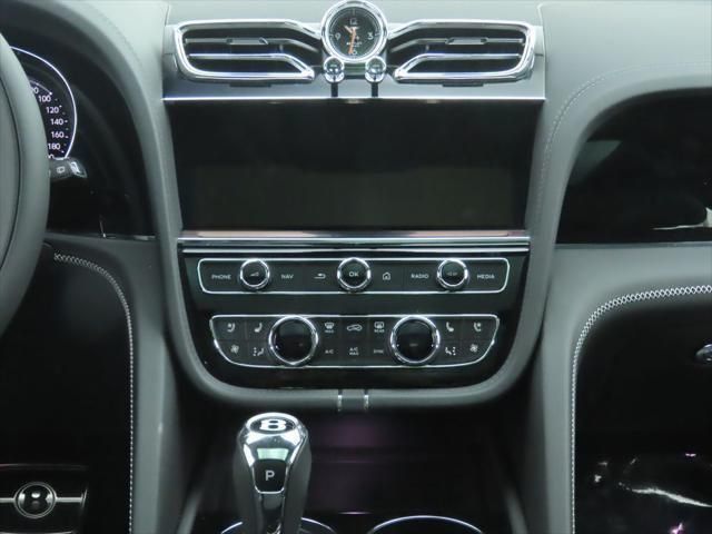 2025 Bentley Bentayga Azure AWD - 22981255 - 13