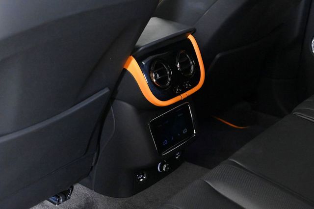 2025 Bentley Bentayga S - 22946267 - 17