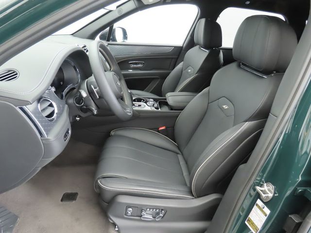 2025 Bentley Bentayga V8 AWD - 22891854 - 18