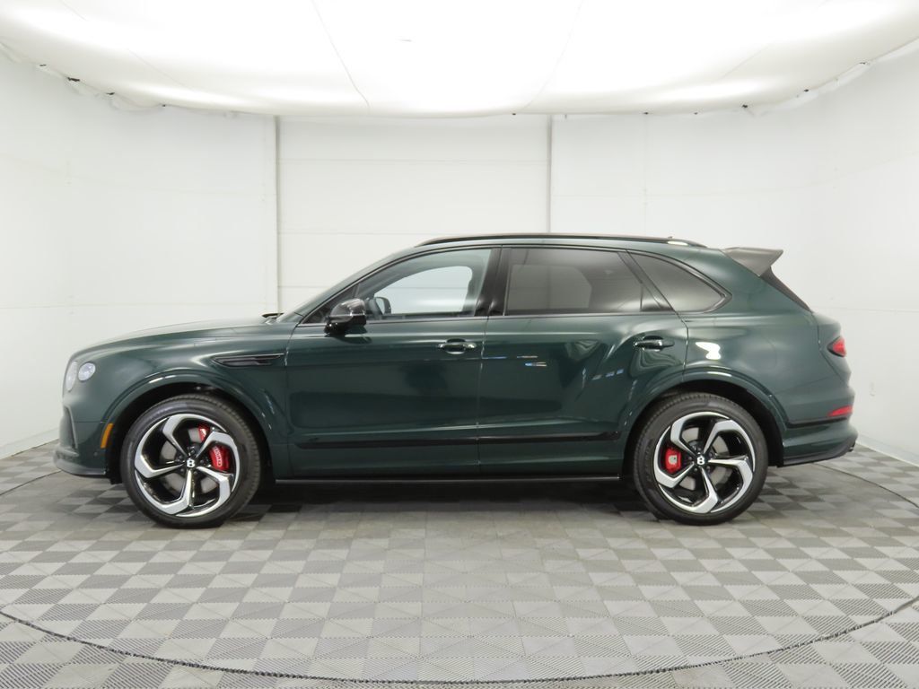 2025 Bentley Bentayga V8 photo 8