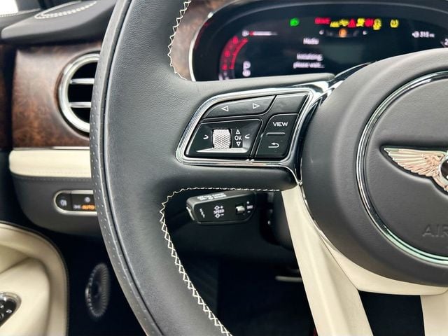 2025 Bentley Bentayga EWB V8 AWD - 22989350 - 10