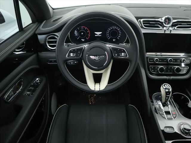 2025 Bentley Bentayga EWB V8 AWD - 23022887 - 9