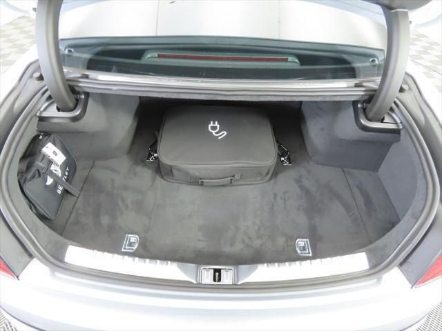 2025 Bentley Flying Spur Black Edition Sedan - 23021249 - 27