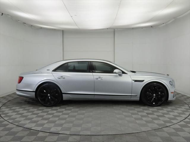 2025 Bentley Flying Spur Black Edition Sedan - 23021249 - 3
