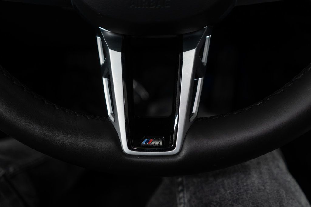 BMW 2 Series photo 18