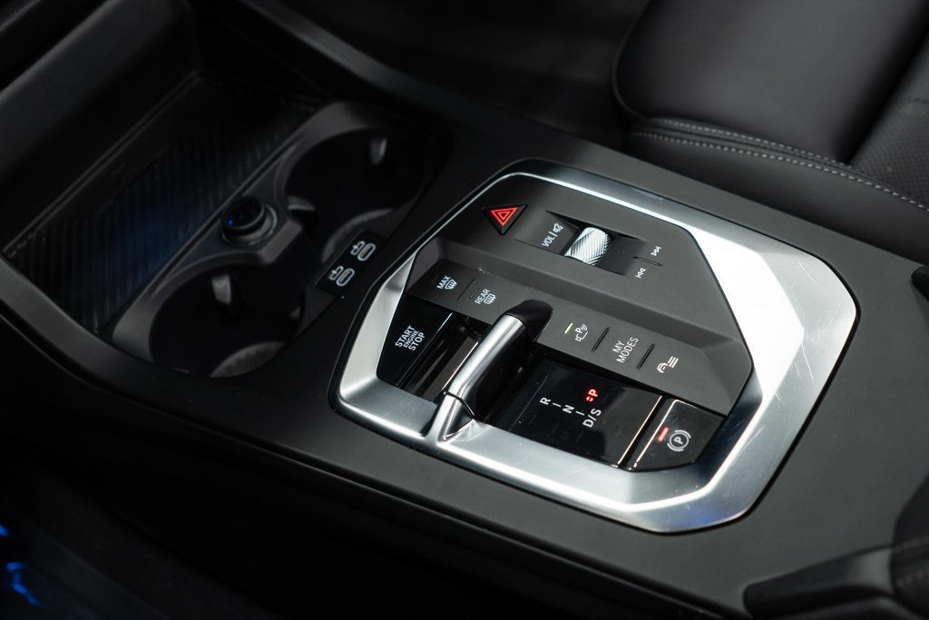 BMW 2 Series photo 20