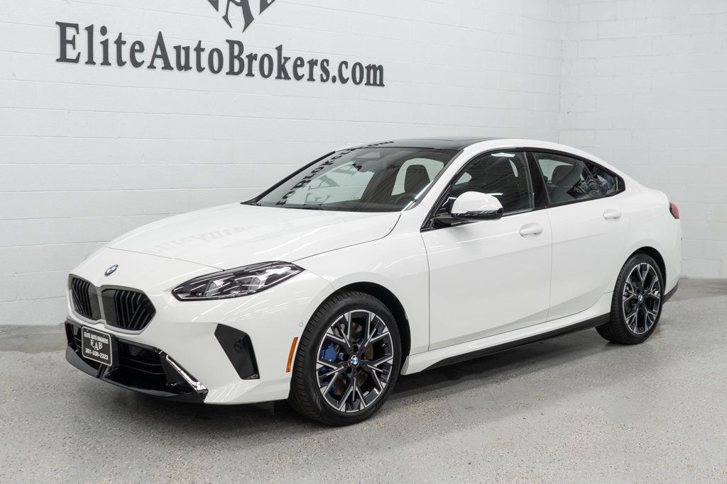 BMW 2 Series photo 41