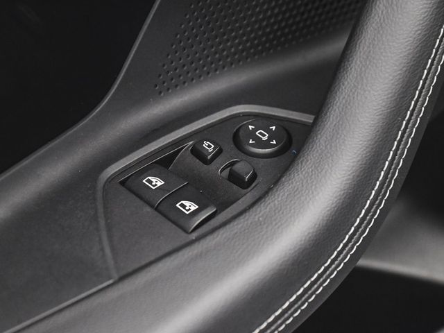 2025 BMW 2 Series M240i - 22971558 - 9