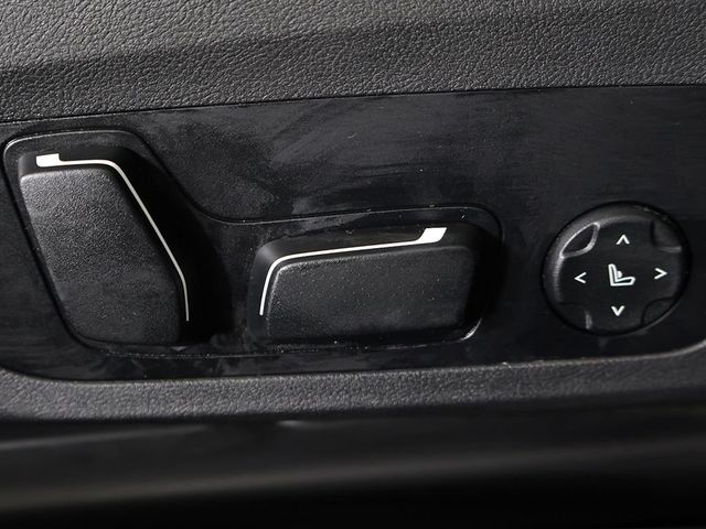 2025 BMW 2 Series M240i xDrive - 23053346 - 34