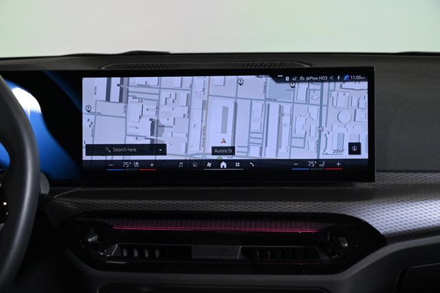 2025 BMW 3 Series 330i - 22987646 - 12