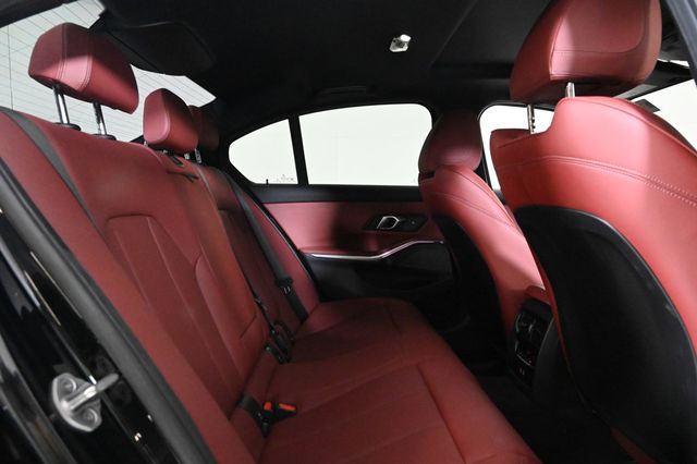 2025 BMW 3 Series 330i - 22987646 - 16
