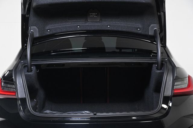 2025 BMW 3 Series 330i - 22987646 - 20