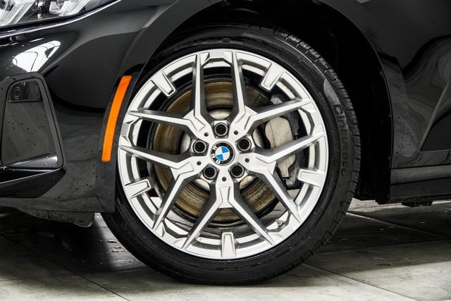2025 BMW 3 Series 330i - 22977905 - 2
