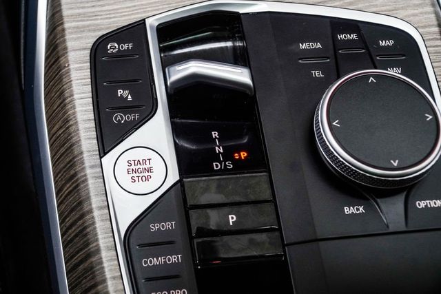 2025 BMW 3 Series 330i - 23000793 - 22