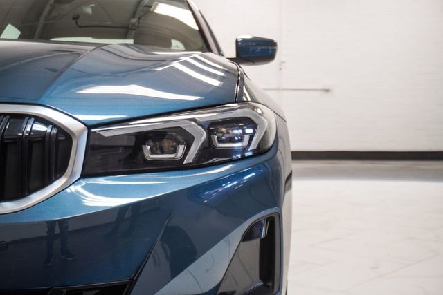2025 BMW 3 Series 330i - 23042045 - 37