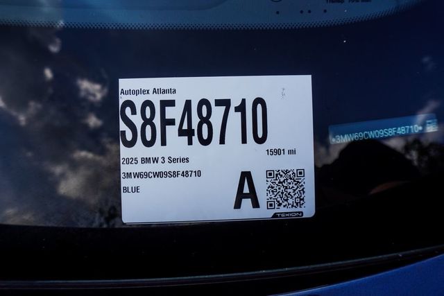 2025 BMW 3 Series 330i - 23042045 - 40