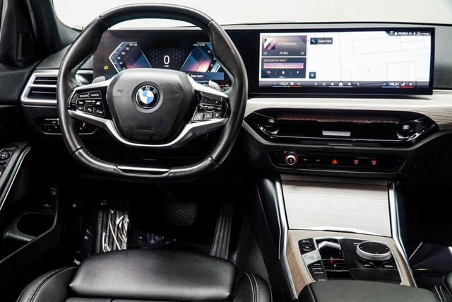2025 BMW 3 Series 330i - 22977884 - 14