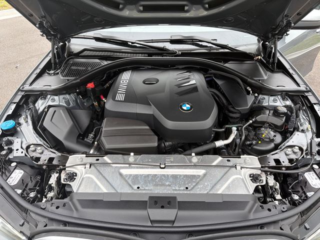 2025 BMW 3 Series 330i - 23022219 - 13