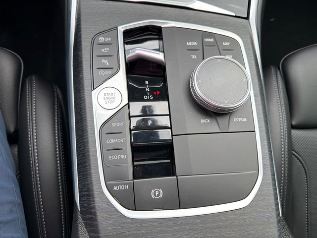 2025 BMW 3 Series 330i - 23101700 - 10