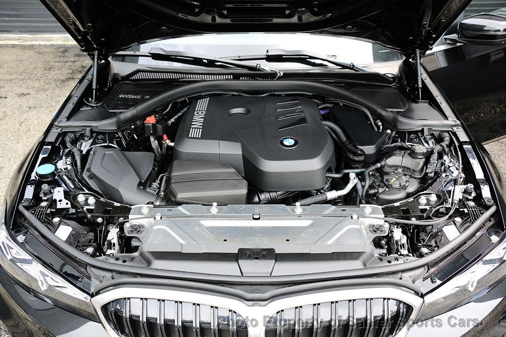 2025 BMW 3 Series 330i - 23079701 - 11
