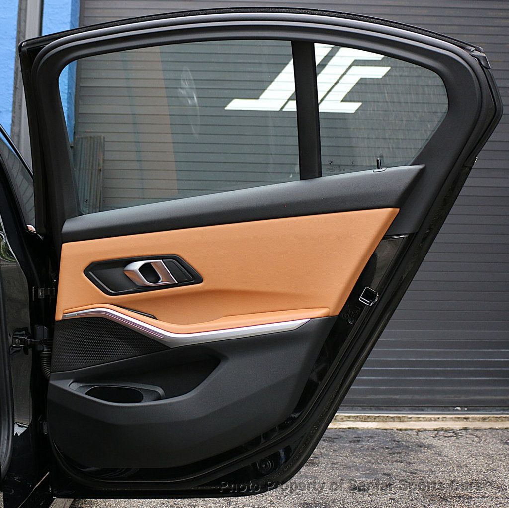 2025 BMW 3 Series 330i - 23079701 - 20