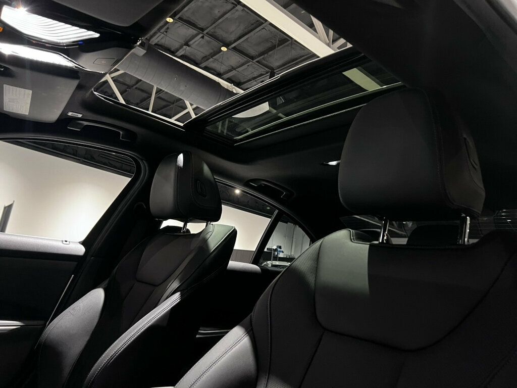 2025 BMW 3 Series 330i/ActiveDriveAssist/HtdSeats/HtdSteeringWheel/ConveniencePkg - 23079597 - 16