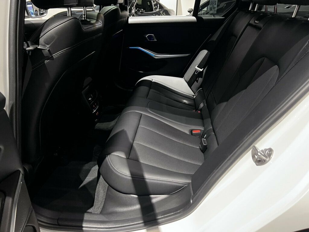 2025 BMW 3 Series 330i/ActiveDriveAssist/HtdSeats/HtdSteeringWheel/ConveniencePkg - 23079597 - 19