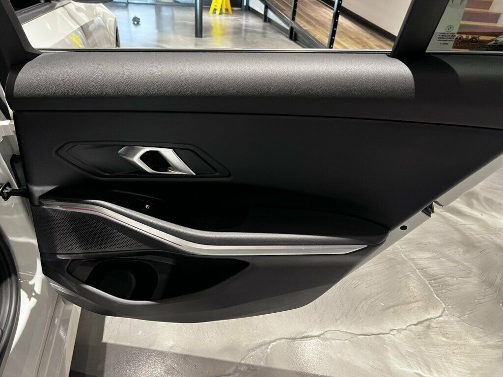 2025 BMW 3 Series 330i/ActiveDriveAssist/HtdSeats/HtdSteeringWheel/ConveniencePkg - 23079597 - 22