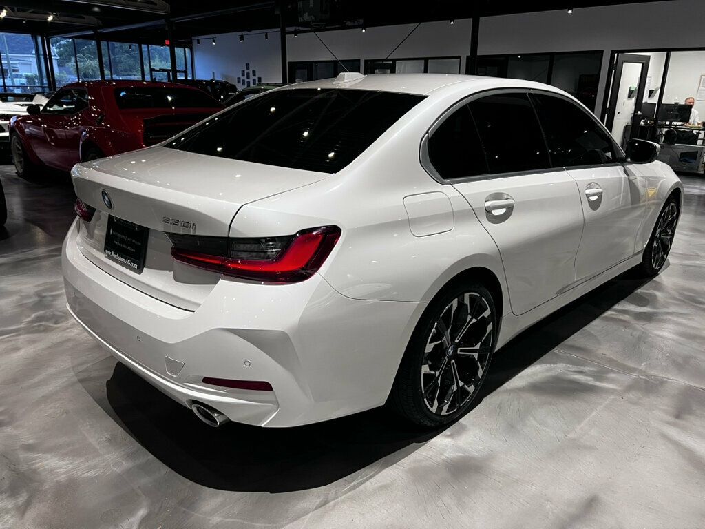 2025 BMW 3 Series 330i/ActiveDriveAssist/HtdSeats/HtdSteeringWheel/ConveniencePkg - 23079597 - 4