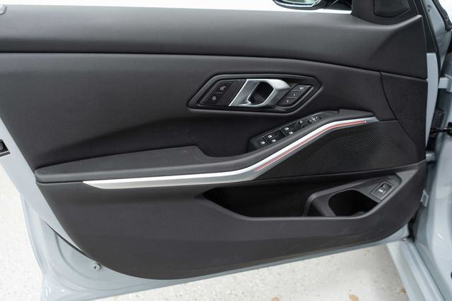 2025 BMW 3 Series 330i M Sport - 22905313 - 15