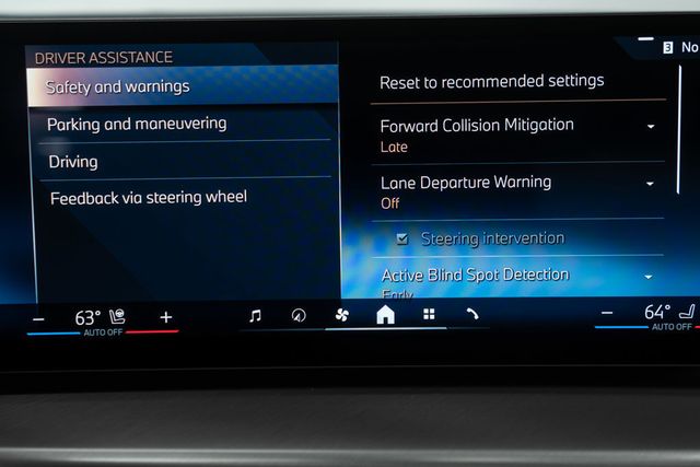 2025 BMW 3 Series 330i M Sport - 22905313 - 33