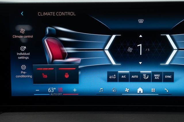 2025 BMW 3 Series 330i M Sport - 22905313 - 34