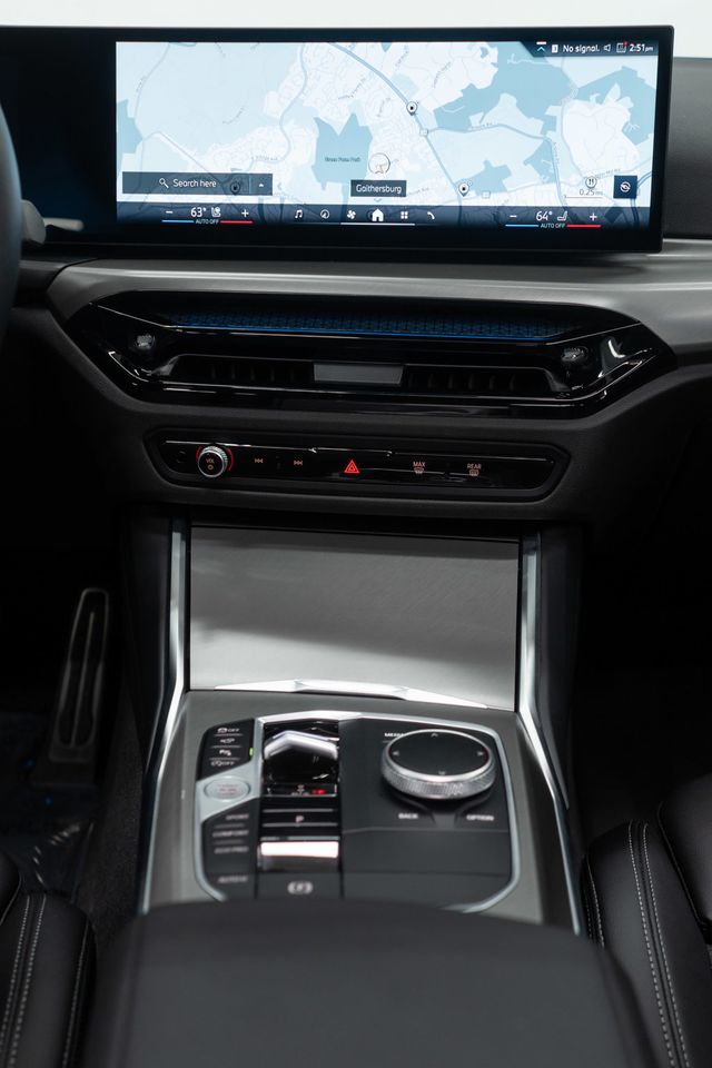 2025 BMW 3 Series 330i M Sport - 22905313 - 35