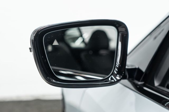 2025 BMW 3 Series 330i M Sport - 22905313 - 55