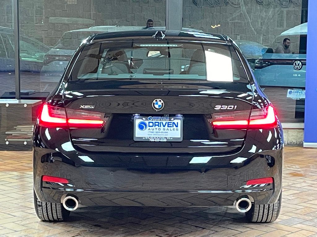 2025 BMW 3 Series 330i xDrive - 22957273 - 9