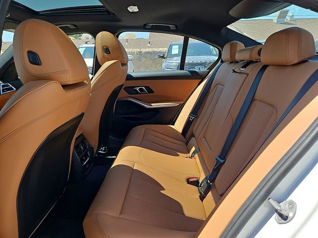 2025 BMW 3 Series 330i xDrive - 23045305 - 6