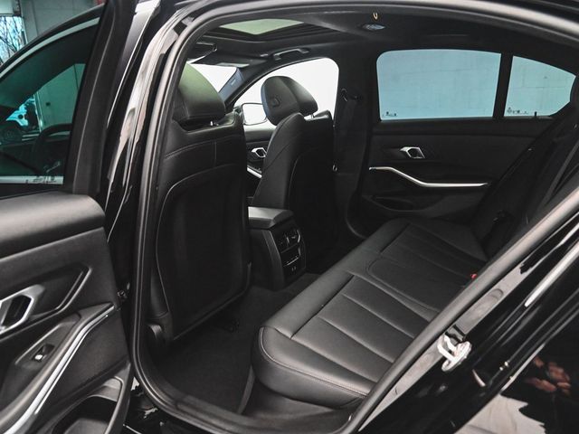 2025 BMW 3 Series 330i xDrive - 22956763 - 38