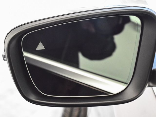 2025 BMW 3 Series 330i xDrive - 22956763 - 48