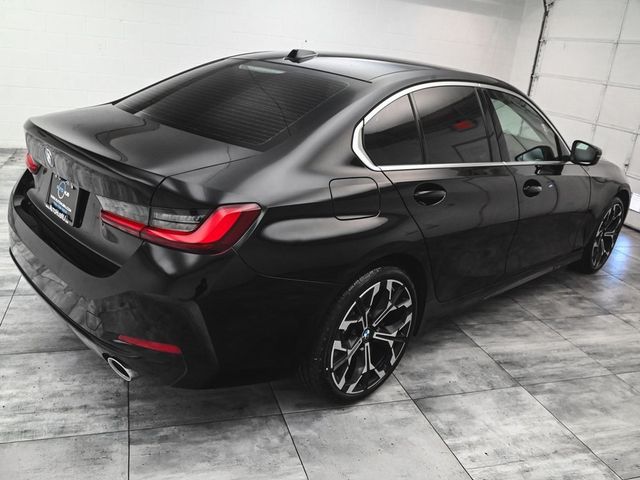 2025 BMW 3 Series 330i xDrive - 22956763 - 5