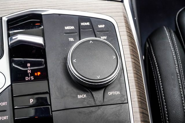 2025 BMW 3 Series 330i xDrive - 23066548 - 21