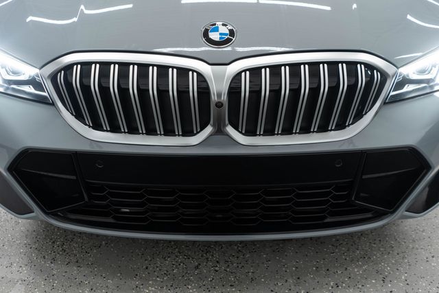 2025 BMW 3 Series 330i xDrive - 22905313 - 50