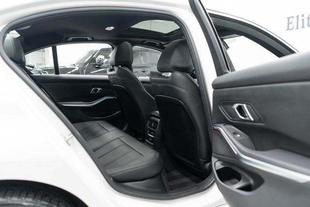 2025 BMW 3 Series 330i xDrive - 22923883 - 12